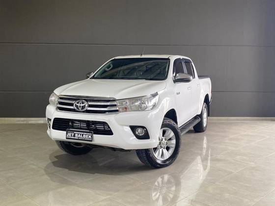 TOYOTA HILUX 2.8 SRV 4X4 CD 16V DIESEL 4P AUTOMÁTICO TOYOTA HILUX 2.8 SRV 4X4 CD 16V DIESEL 4P AUTOMÁTICO
